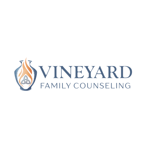 Design a sophisticated but warm and welcoming logo for a community counseling practice. Diseño de adam.h™