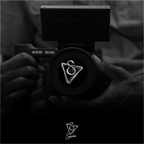 Videographer needs a new logo Design by ditjoypro