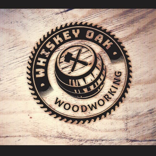 Powerful, vintage, whiskey inspired logo for woodworking company Design por indra kh