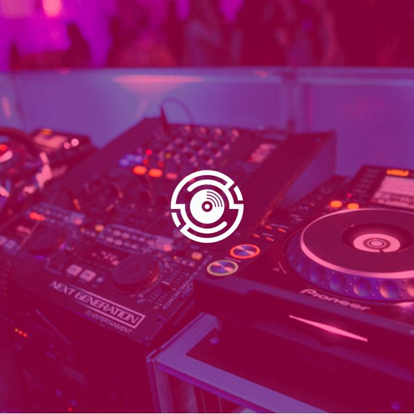 Design by [El]manto titled "R5 Entertainment"