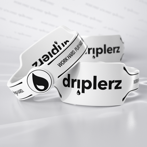 3-dimensional design with the title 'Creating 3D models and rendering silicone bracelet'