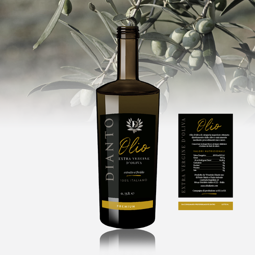 Olive oil label with the title 'Etichetta moderna e lussuosa per la nuova linea di prodotti dell'Olio Dianto'