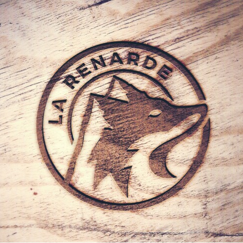 Fox logo with the title 'La Renarde'