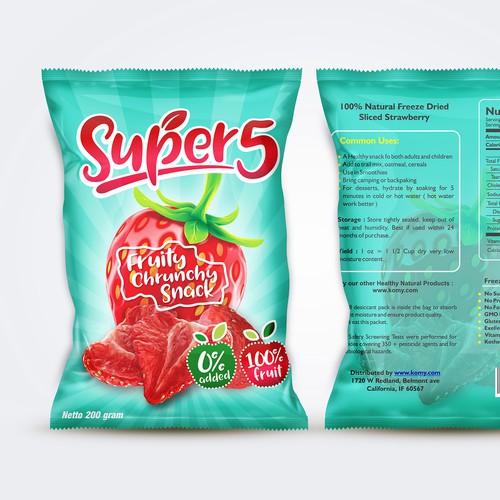 Strawberry packaging with the title 'Super 5 Fruits Snack Pakaging'
