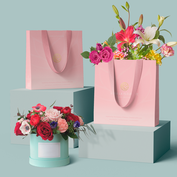 Flower packaging with the title 'Clean and elegant shopping bag design'
