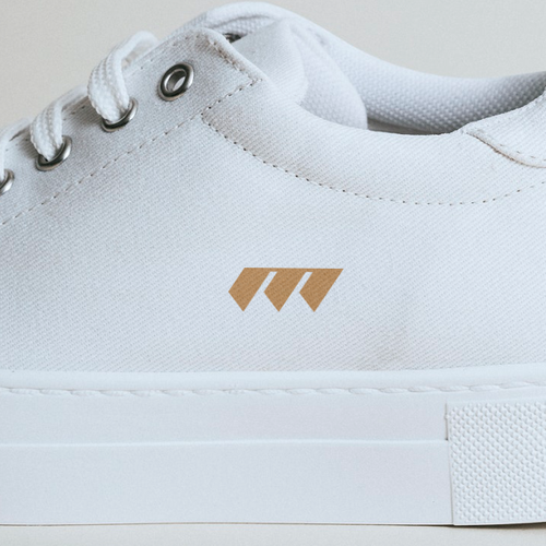 Brand logo with the title 'moufff'