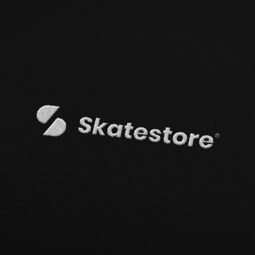 Skateboard logo with the title 'Skatestore®'