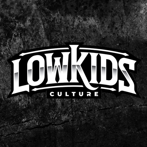 Bmw logo with the title 'Bold Typography Logo'