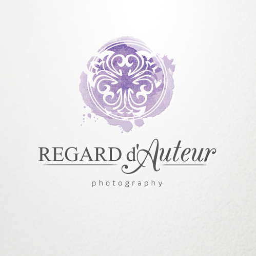 Home decor logo with the title ' "Artistic" photographer '