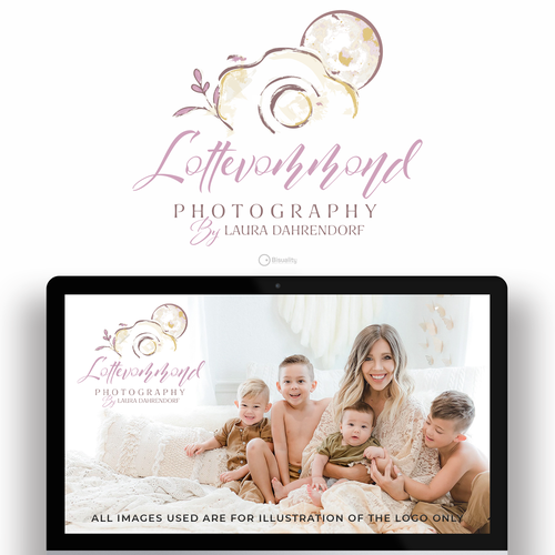 German logo with the title 'Lottevommond Photography by Laura Dharendorf'