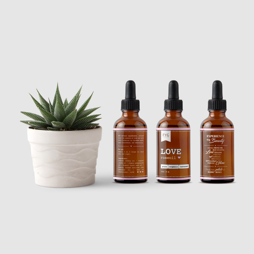 Beauty label with the title 'Love | Label RoseOil'