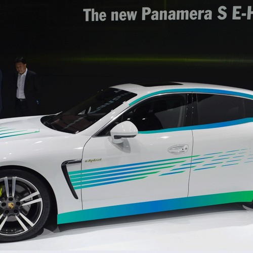 Decal design with the title 'Porsche Hybrid car - funky wrap design'