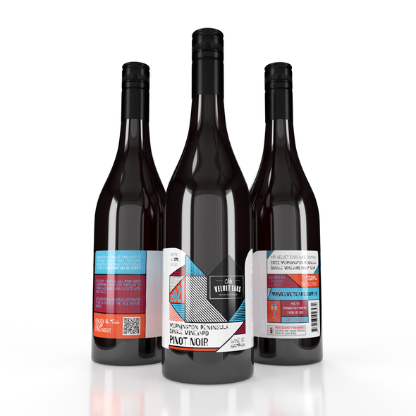 Bright label with the title 'Fresh, clean & modern wine label'