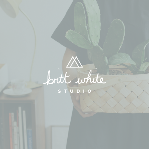 Interior decoration logo with the title 'Britt White Studio'