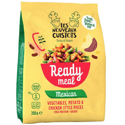 Vegan food packaging with the title 'Les Nouveaux Cuistots'