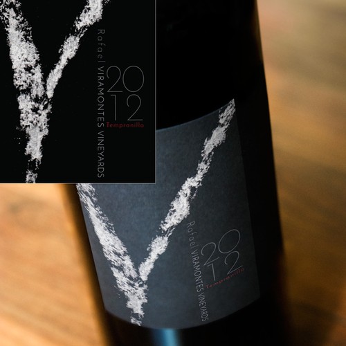 Chalk design with the title 'Create Simple, Eye Catching Wine label!'