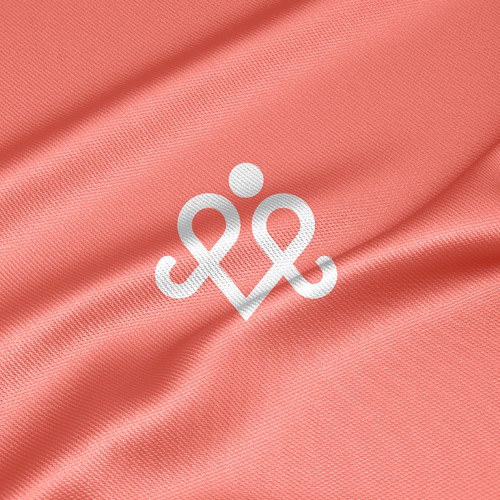 Motherhood logo with the title 'Momzse'