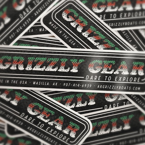 Sticker logo with the title 'Grizzly Gear'