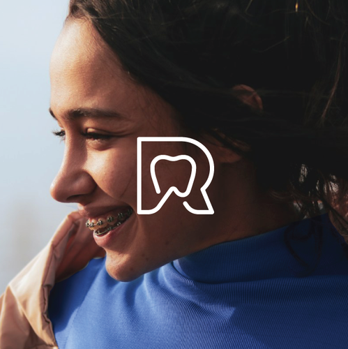 Ligature logo with the title 'Simple yet clever monoline logo'