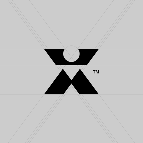 Icon logo with the title 'XMI'