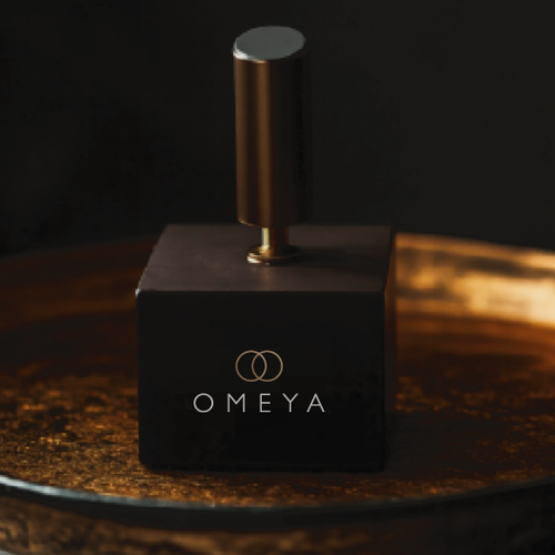 Perfume logo with the title 'OMEYA'