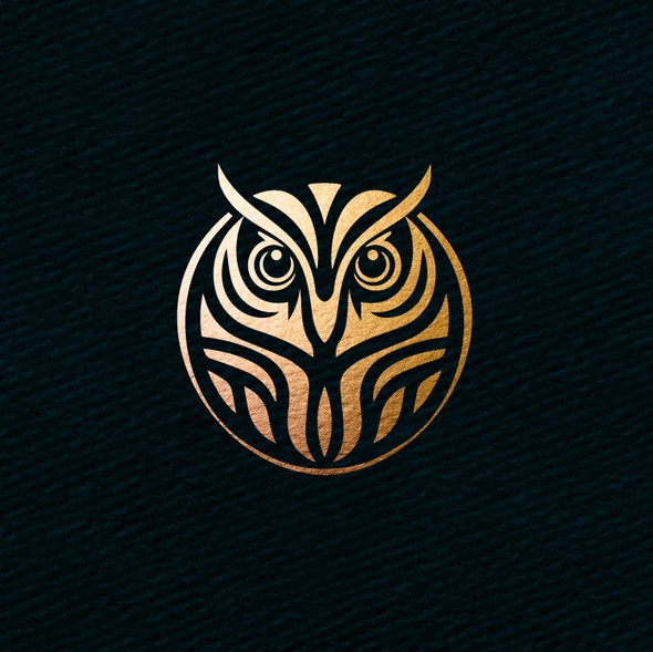 Luxurious logo with the title 'Avetrani Financial'