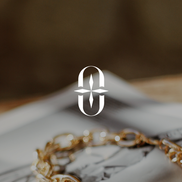 Link logo with the title 'Logo Design - Linked Jewelry'