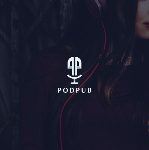 Microphone logo with the title 'PodPub Logo'