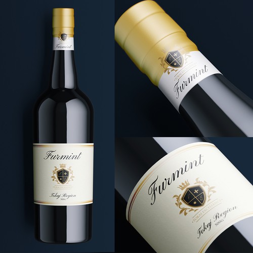 Wine bottle label with the title 'Luxurious Wine Label'