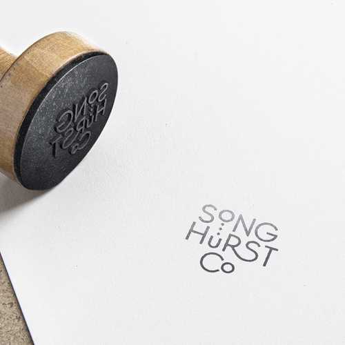 Copywriting design with the title 'Girls support girls! '