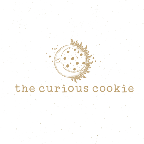 Cake design with the title 'the curious cookie'