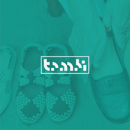 Senior logo with the title 'women soes brand'