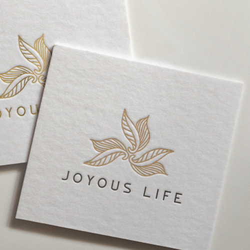 Feminine logo with the title 'Logo for ecommerce store'