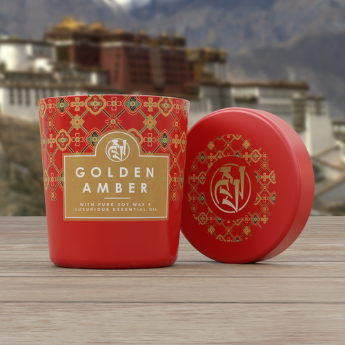 Candle packaging with the title 'Golden Amber'
