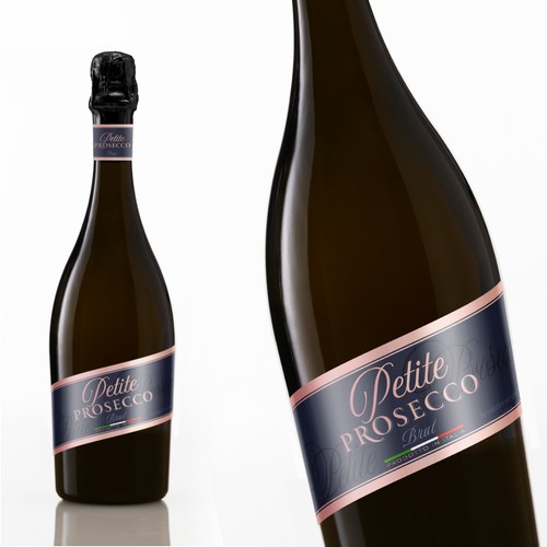 Classic label with the title 'Petite Prosecco'