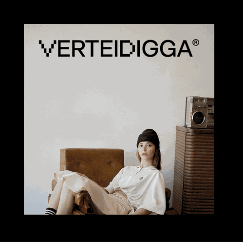 Underwear logo with the title 'Verteidigga'