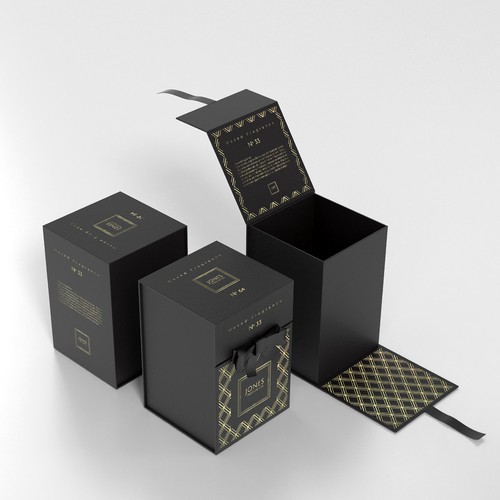 Luxury packaging with the title 'Luxurious, high-end soy candle packaging. Simple, elegant.'
