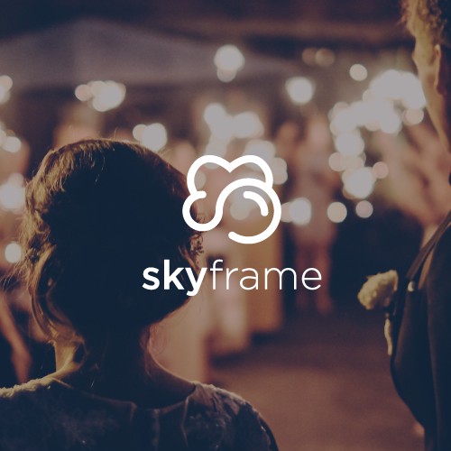 Frame design with the title 'Skyframe'