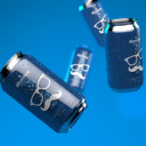 Branding label with the title 'PINEAPPLE HEAD IPA'