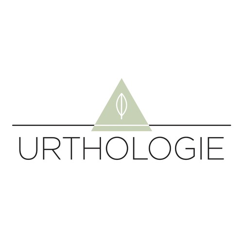 Earthy logo with the title 'Logo'