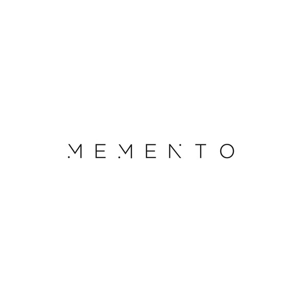 Diary logo with the title 'MINIMALIST logo design for MEMENTO'