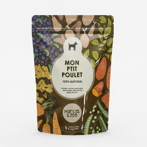 Eco-friendly packaging with the title 'Petfood packaging - 100% natural'