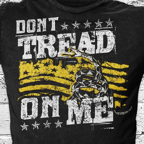 Distressed t-shirt with the title 'DON'T TREAD ON ME'