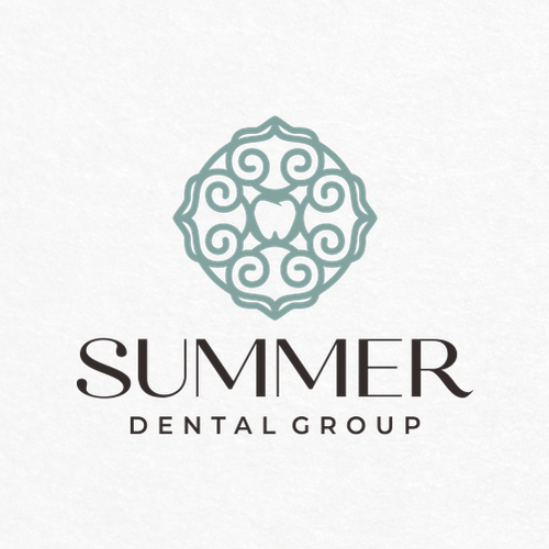 Tooth logo with the title 'Dental Logo'
