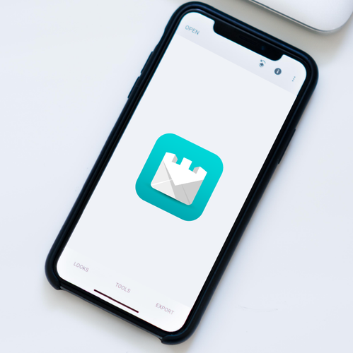 Mail design with the title 'Messaging secured app'