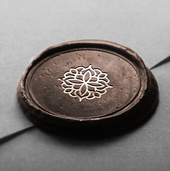 Beauty care logo with the title 'LASTELLE'