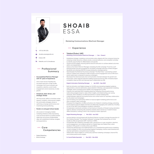 CV design with the title 'A Digital Marketing CV'