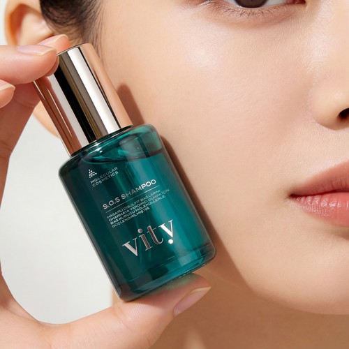 Design with the title 'Vity Molecular Cosmetics'