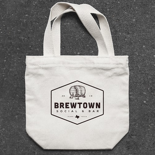 Hipster logo with the title 'BREWTOWN Social & Bar'