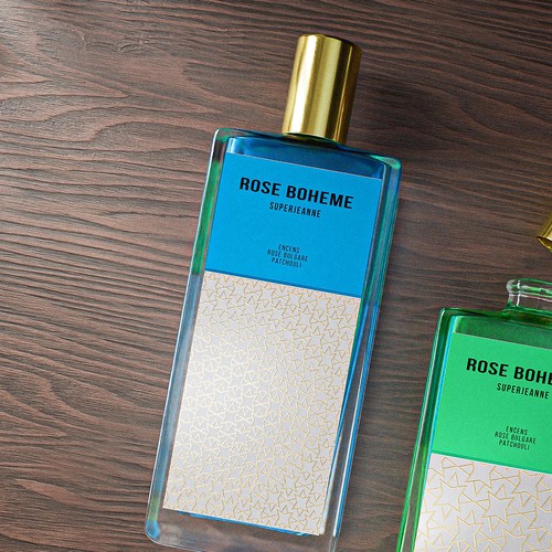 Looking for an eye-catching and unique design for a niche Perfume collection. Design by Antidotooo™